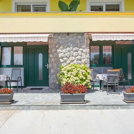 Ve-ro Apartament *